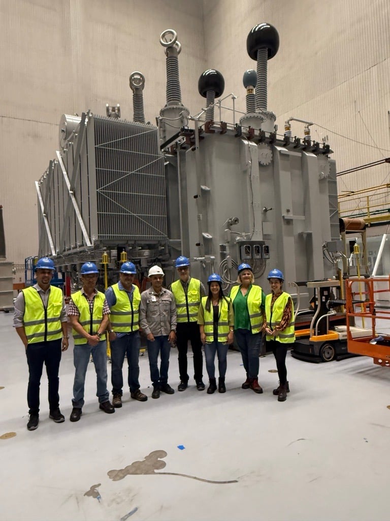 Llega a Puerto Rico transformador gigante de LUMA para reforzar la red eléctrica en Sabana Llana