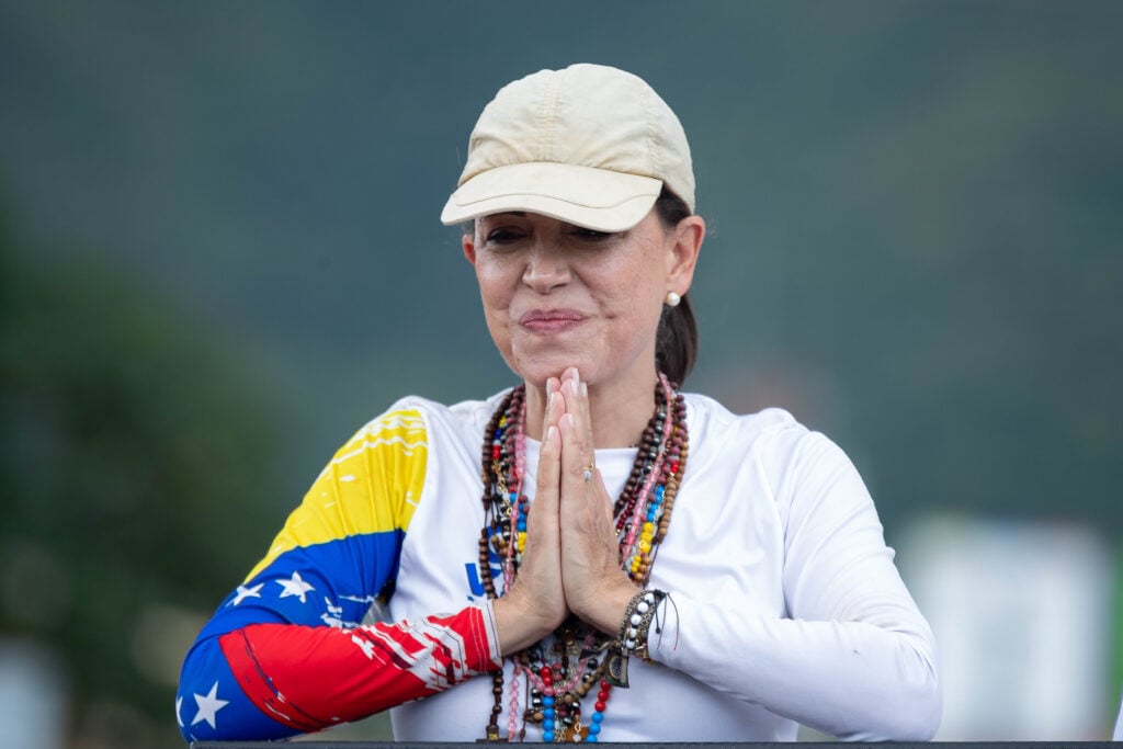 María Corina Machado salió de Venezuela en barco rumbo a Curazao para intentar llegar a Oslo