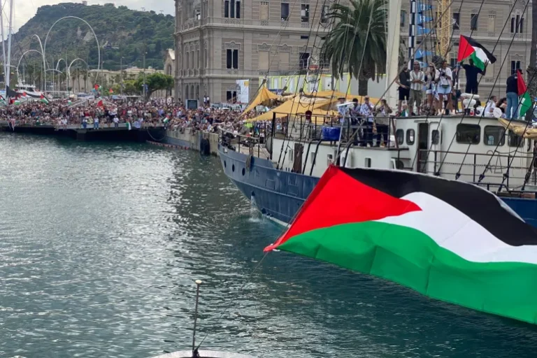 Más de 100 barcos y 3,000 personas participarán en flotilla humanitaria rumbo a Palestina