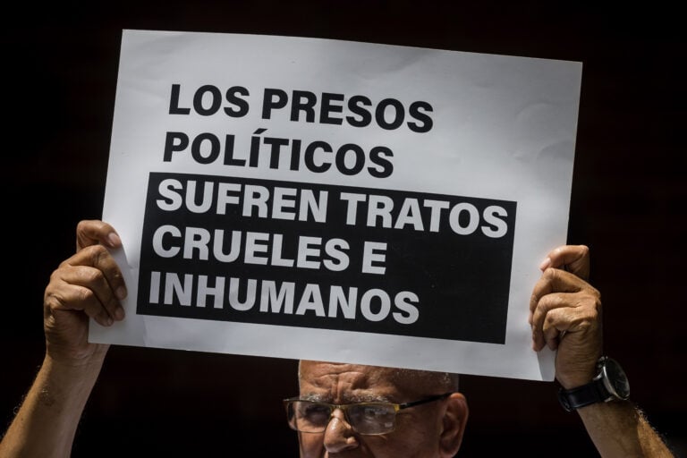 Alertan sobre endurecimiento contra presos políticos en Venezuela