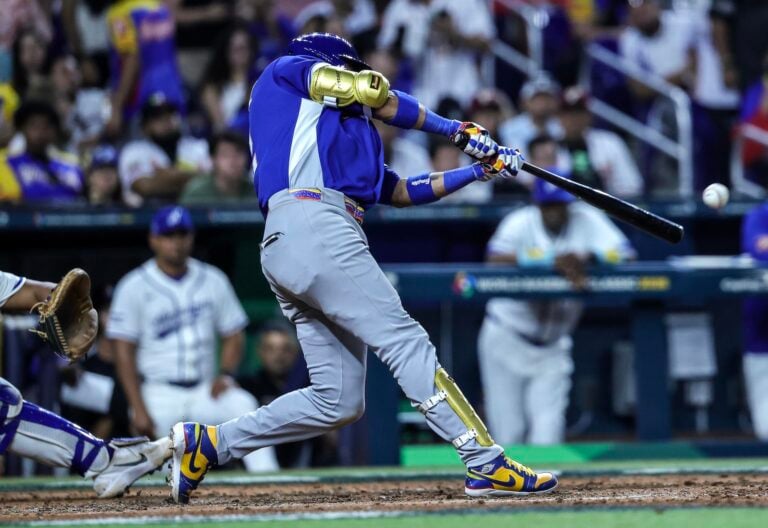 Venezuela vence a Nicaragua 4-0 y se suma a República Dominicana en cuartos de final
