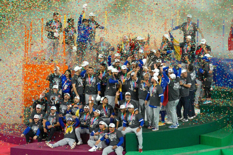 Venezuela hace historia y gana su primer Clásico Mundial de Béisbol tras vencer a Estados Unidos