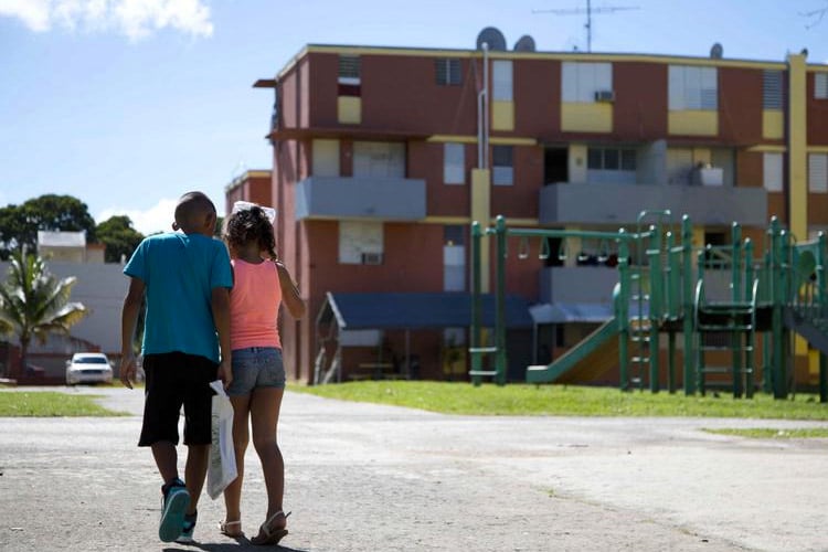 Advierten impacto en más de 54 mil familias en Puerto Rico por propuestas federales de vivienda