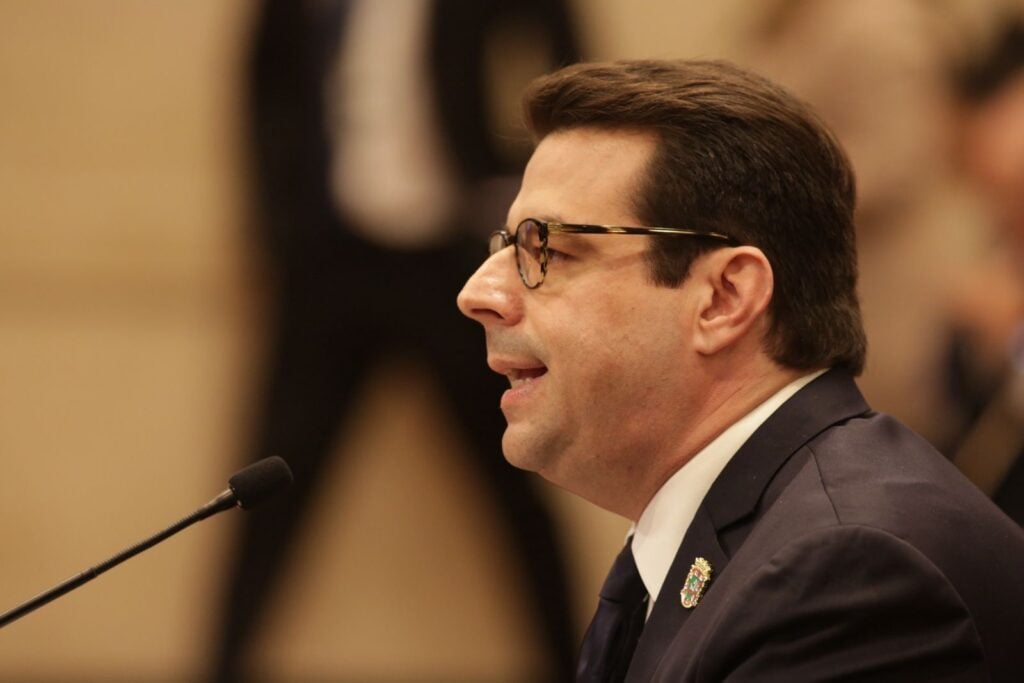 “Aquí no venga a mentir ni a confundir”: Rivera Schatz a Domenech»