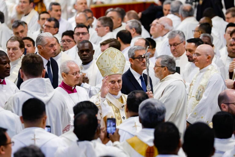 León XIV arranca Semana Santa con fuerte mensaje contra el poder y la prepotencia
