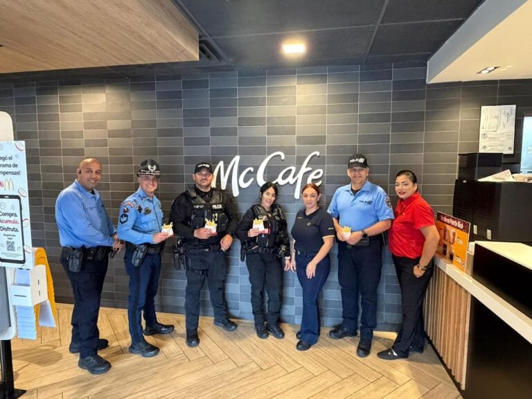 McDonald’s Puerto Rico lanza mensaje viral: “Cómete las papitas, no la roja”