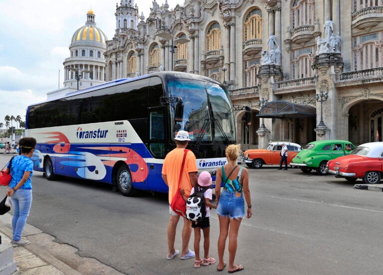 Cuba sin turismo en plena crisis energética: aquí está «todo parado»