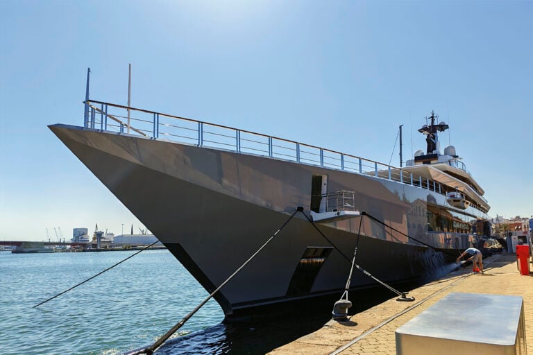 El yate de Spielberg: así vacacionan los millonarios (y así vivimos el resto)