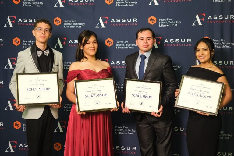 Otorgan $80,000 en becas STEM a estudiantes de escuelas públicas en Puerto Rico