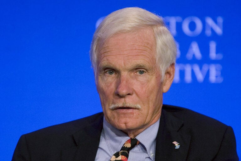 Fallece Ted Turner, el empresario que revolucionó la televisión mundial con CNN