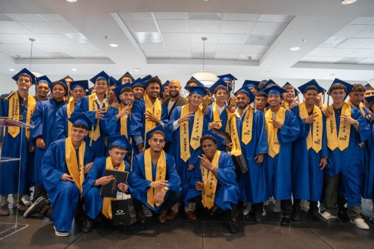 Carlos Beltrán Baseball Academy celebra la graduación de una histórica Clase 2026