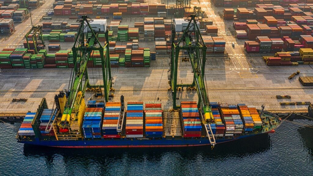 Sale de Puerto Rico el primer barco con más de 110,000 libras de ayuda para Venezuela