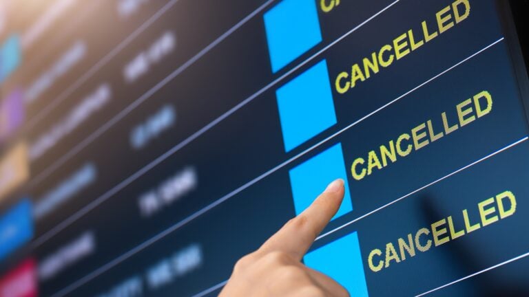 Cancelan 12 vuelos en el aeropuerto Luis Muñoz Marín por condiciones del tiempo
