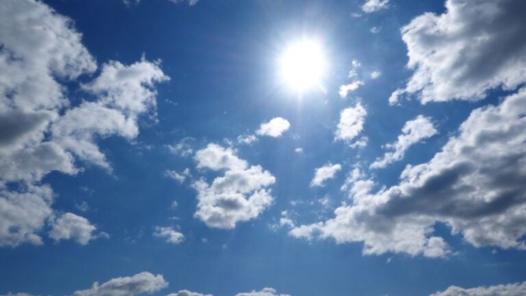 Calor extremo continuará en Puerto Rico mientras disminuye el polvo del Sahara