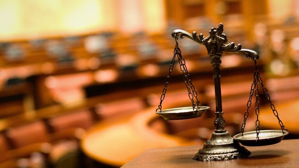 Más de 170 nuevos abogados y notarios reciben un llamado a ejercer con humanidad e integridad