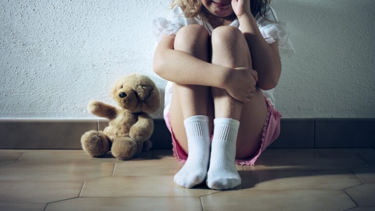 ¿Trabajas con niños? Ofrecerán capacitación gratuita para reconocer señales de posible abuso sexual