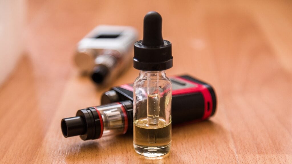 ¿Qué esconden los anuncios de cannabis? Estudio detecta escasas advertencias sobre sus riesgos