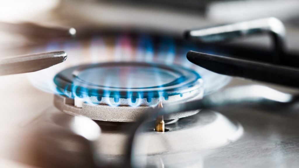 ¿Cocinas con gas? Podrías pagar hasta $10 más desde noviembre