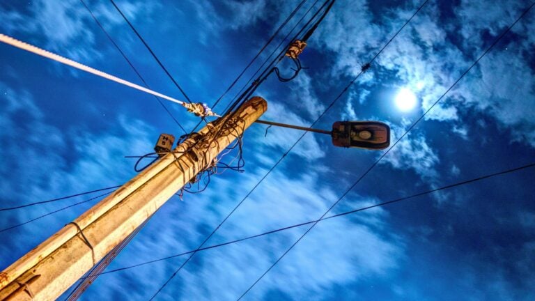 ¿Habrá apagones esta noche? LUMA alerta sobre falta de generación eléctrica