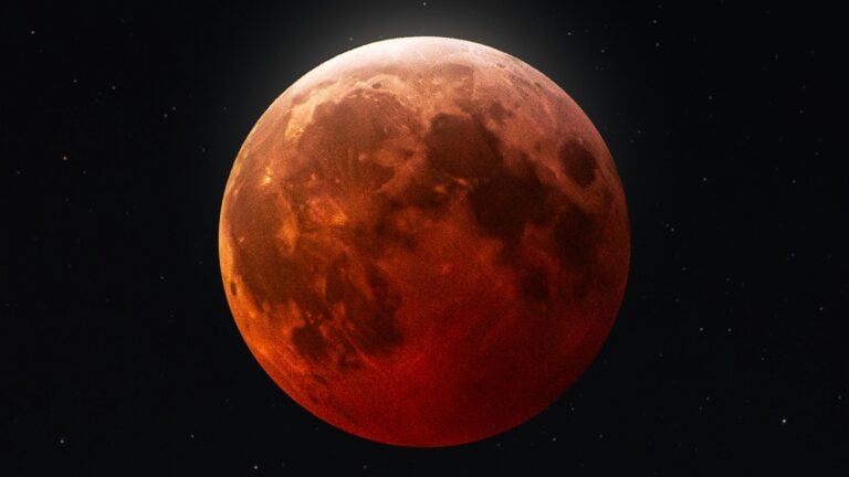 Mira al cielo esta noche: Puerto Rico tendrá eclipse lunar parcial