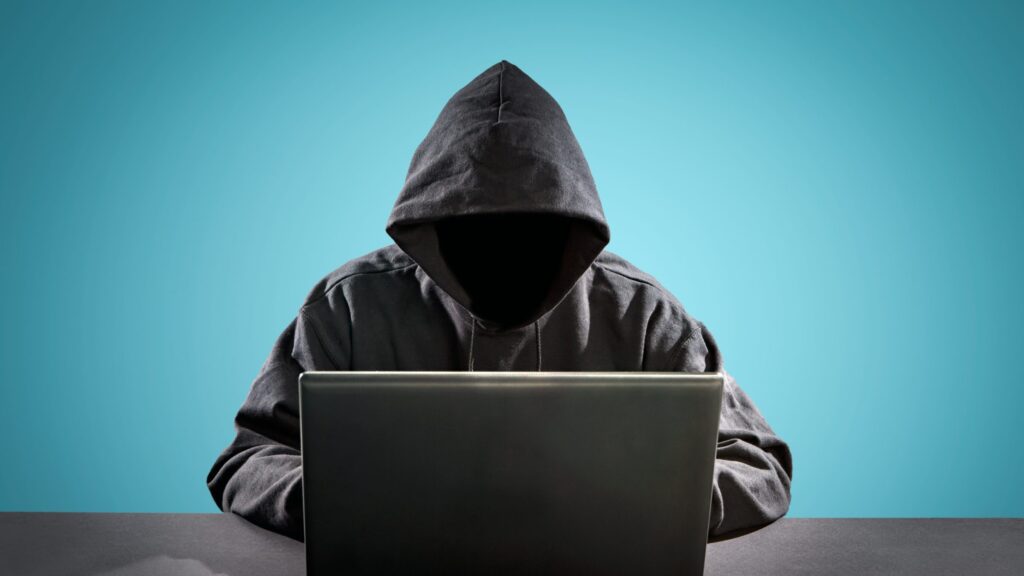 ¡No todo lo que ves y escuchas es real! Advierten sobre nuevas modalidades de fraude