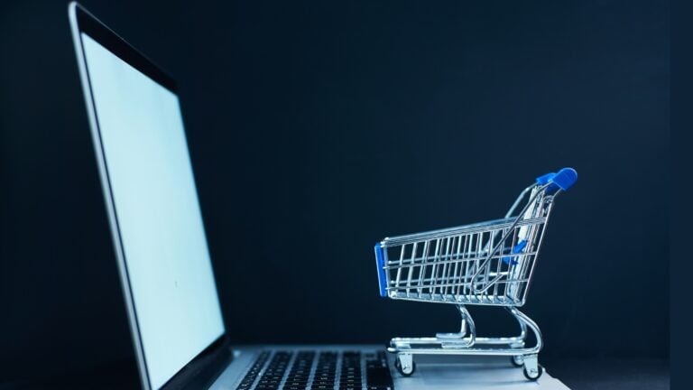 Emprendedores podrán crear su propia tienda digital con nueva iniciativa
